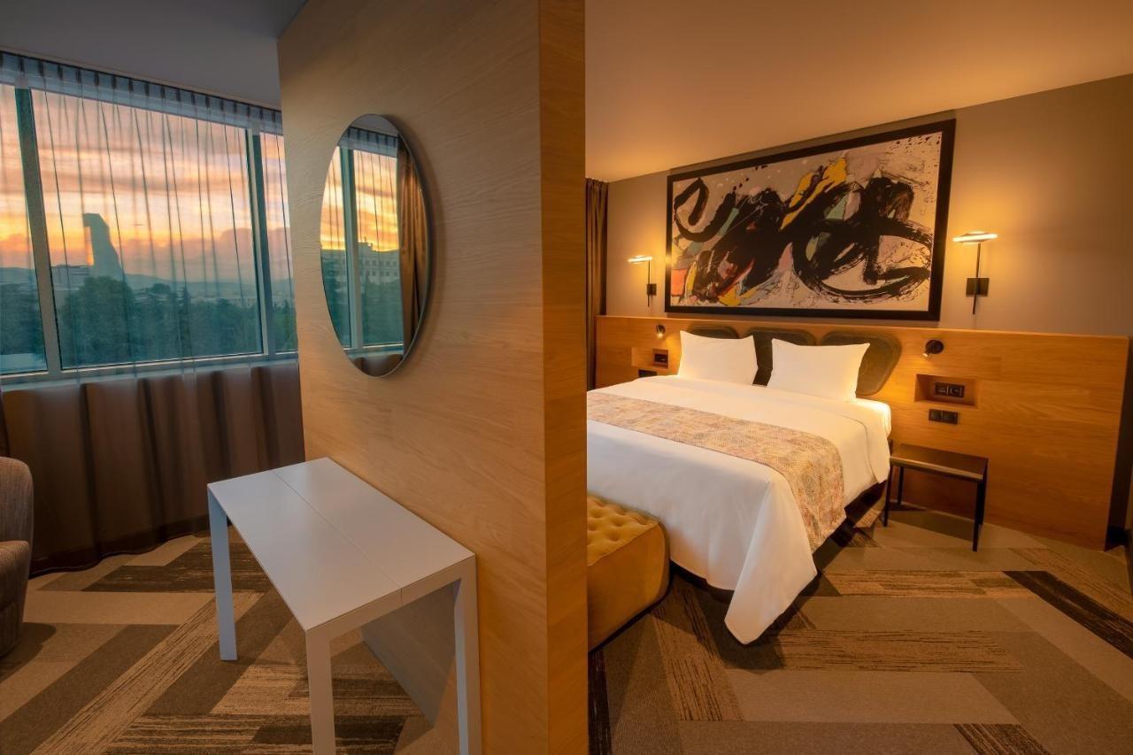 Radius Hotel Τυφλίδα Εξωτερικό φωτογραφία