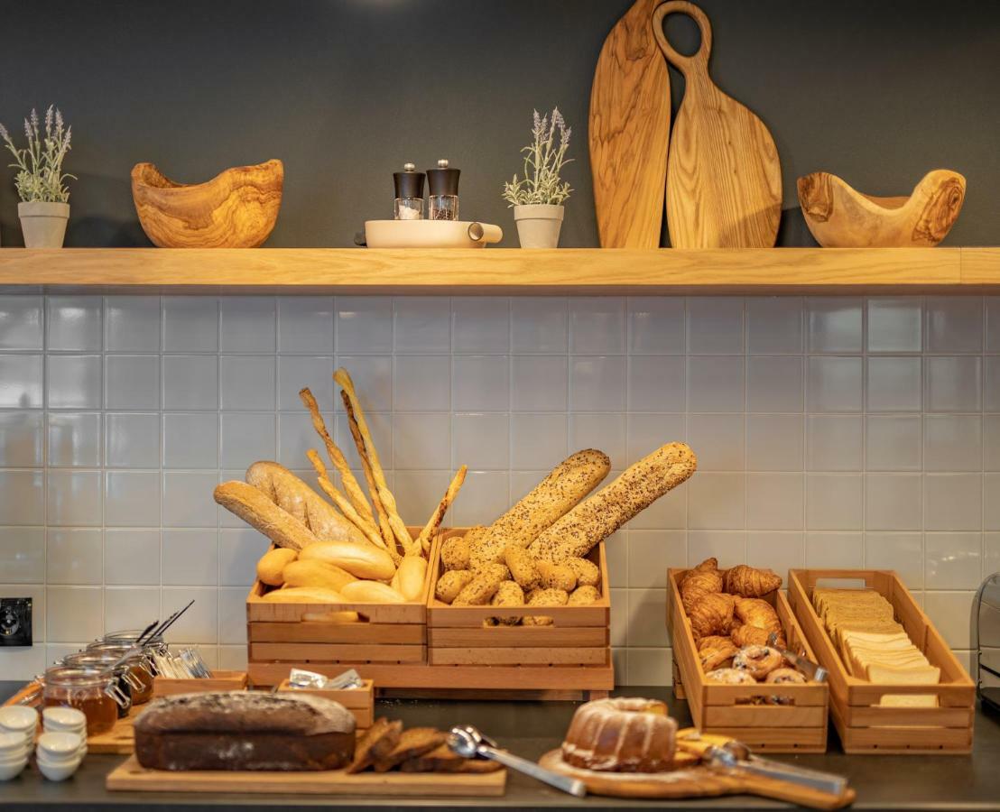 Radius Hotel Τυφλίδα Εξωτερικό φωτογραφία