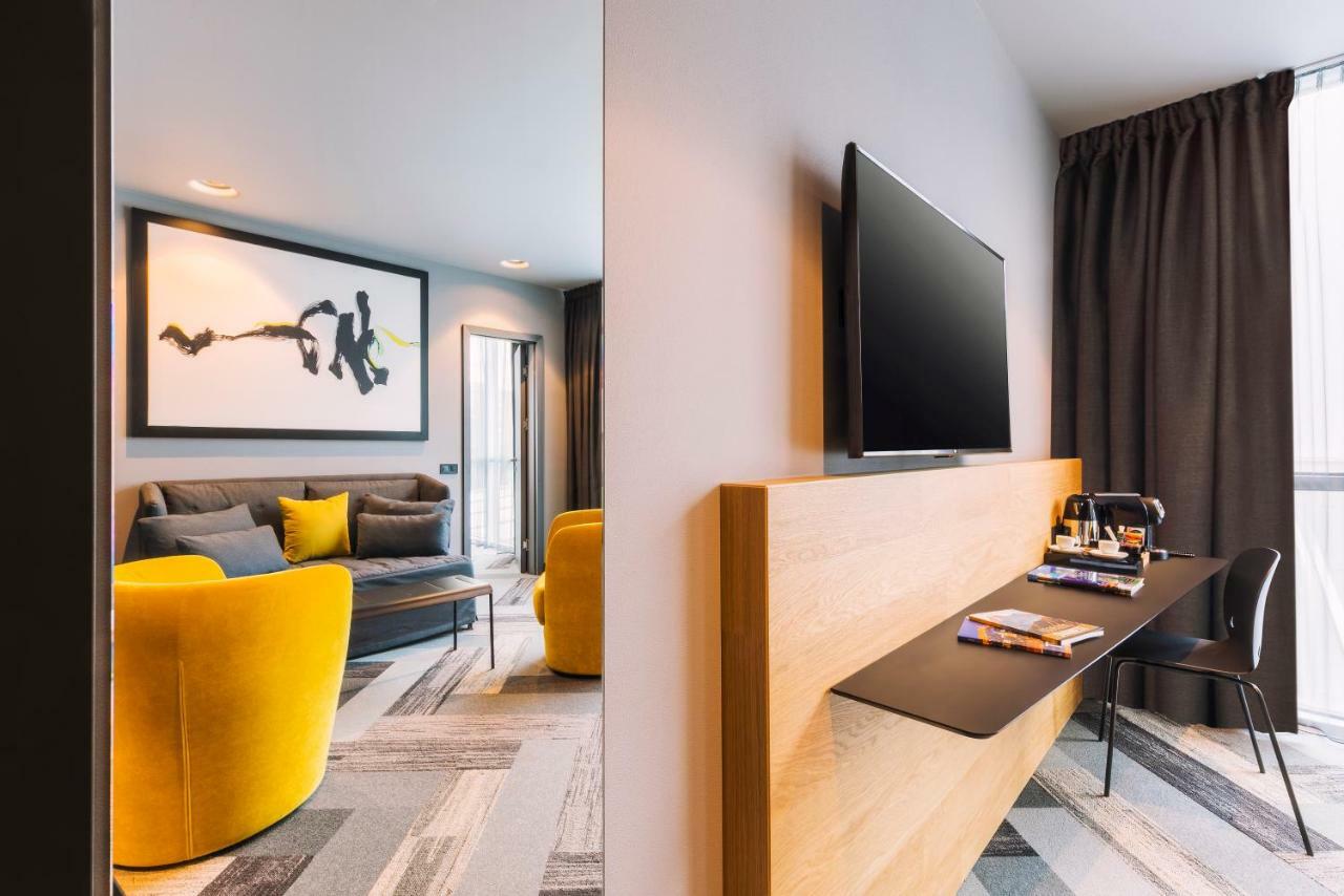 Radius Hotel Τυφλίδα Εξωτερικό φωτογραφία