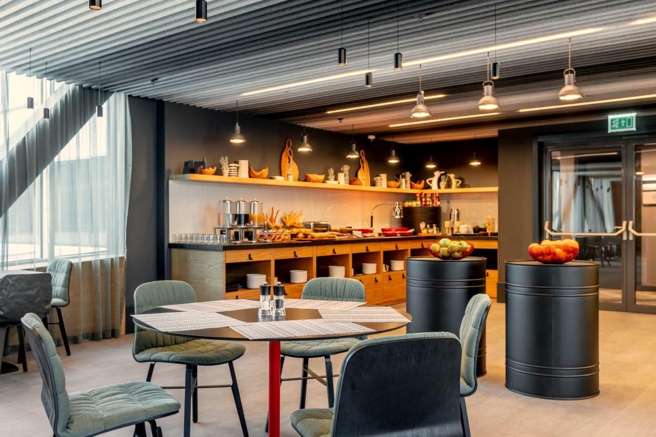 Radius Hotel Τυφλίδα Εξωτερικό φωτογραφία